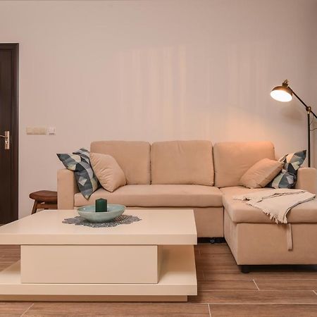 The Grunge Spot - Charming New 1-Bedroom By Flat Mаnager Szófia Kültér fotó