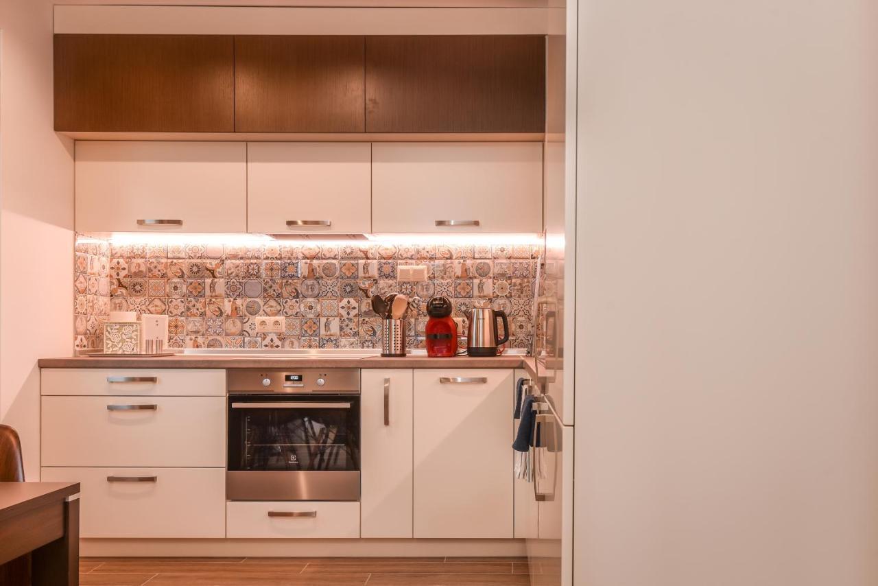 The Grunge Spot - Charming New 1-Bedroom By Flat Mаnager Szófia Kültér fotó