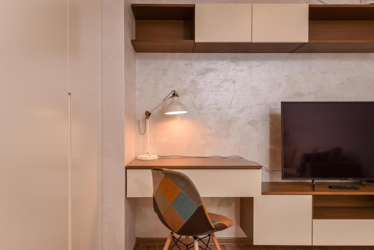 The Grunge Spot - Charming New 1-Bedroom By Flat Mаnager Szófia Kültér fotó